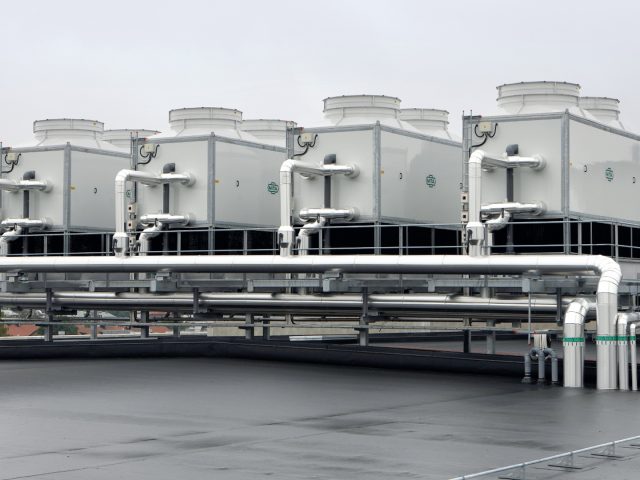 Closed-Circuit Cooling Towers